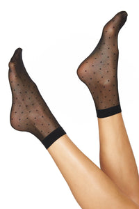 Walkpop Whisper in color Nero KT and shape socks